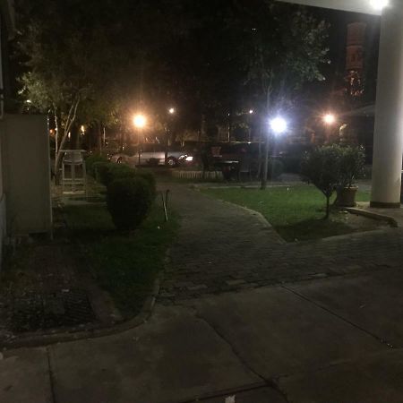 Center Apartment 2 Shkodër エクステリア 写真