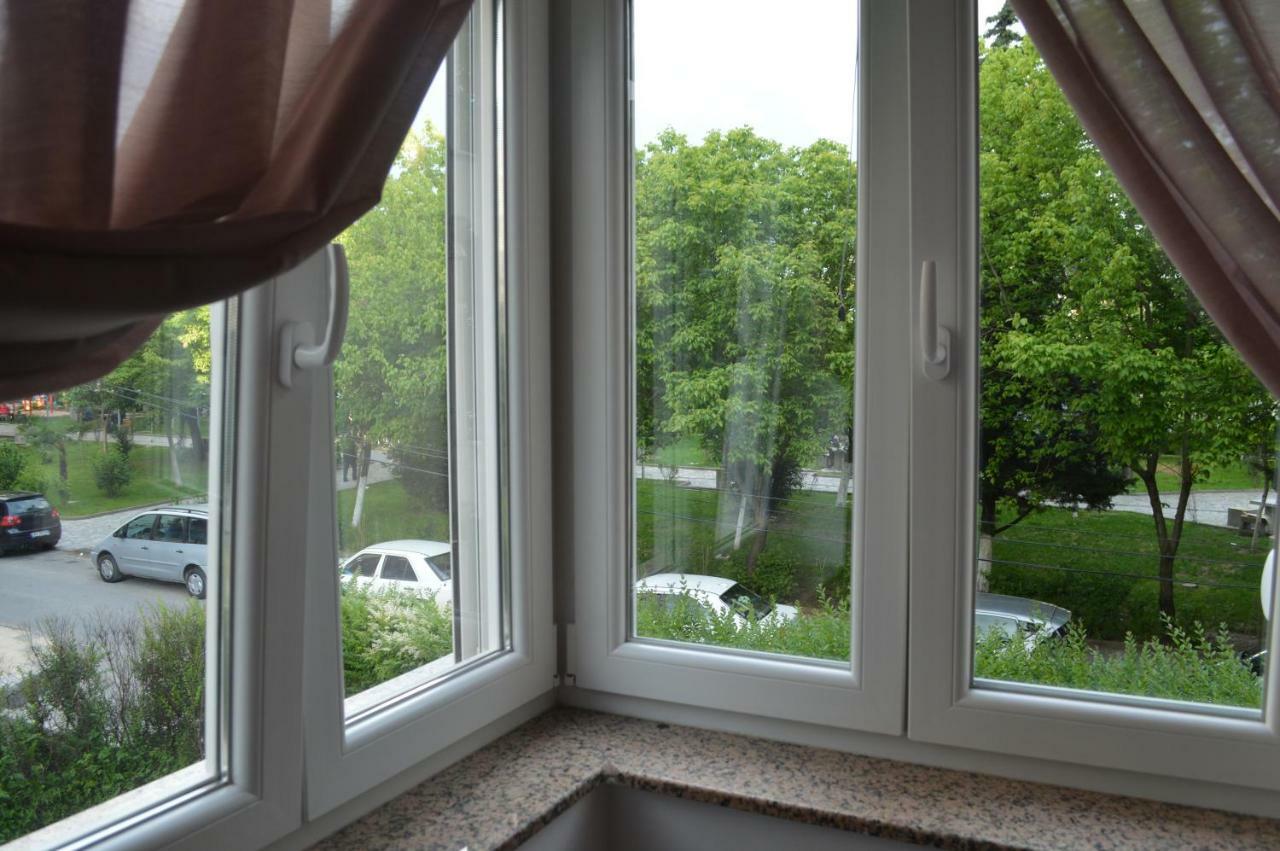 Center Apartment 2 Shkodër エクステリア 写真